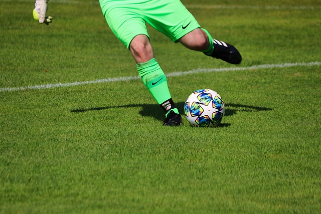 才是决定比 才是决定比